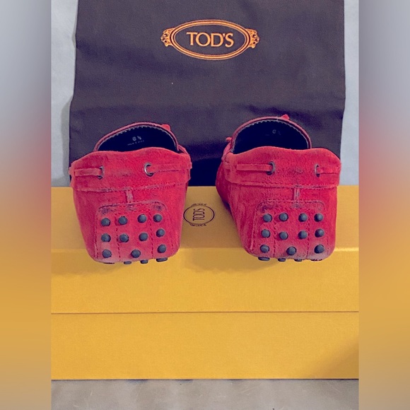 Todd - Picture 2 of 7